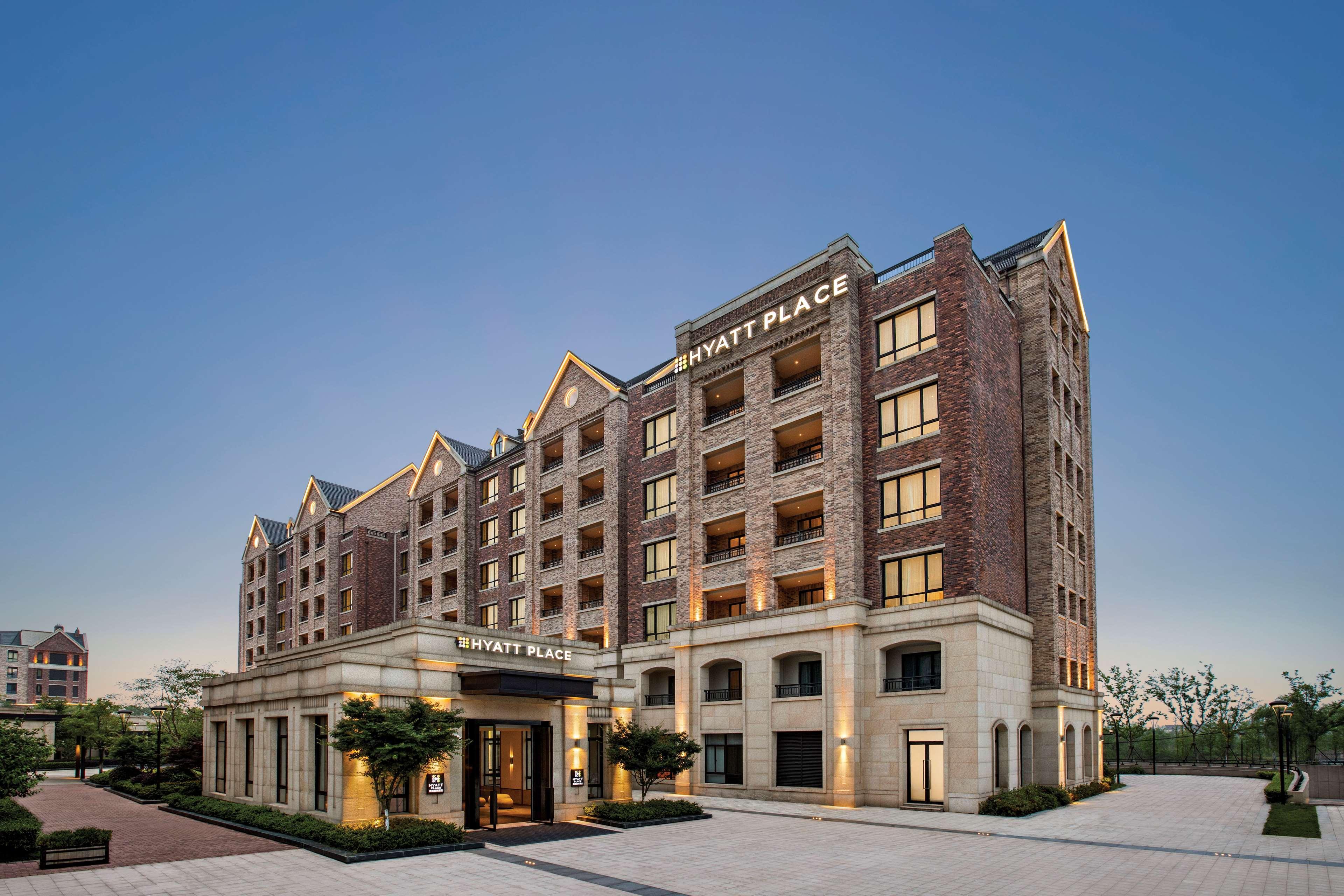 Hyatt Place Tongxiang Train Station Hotel Jiaxing Exterior foto